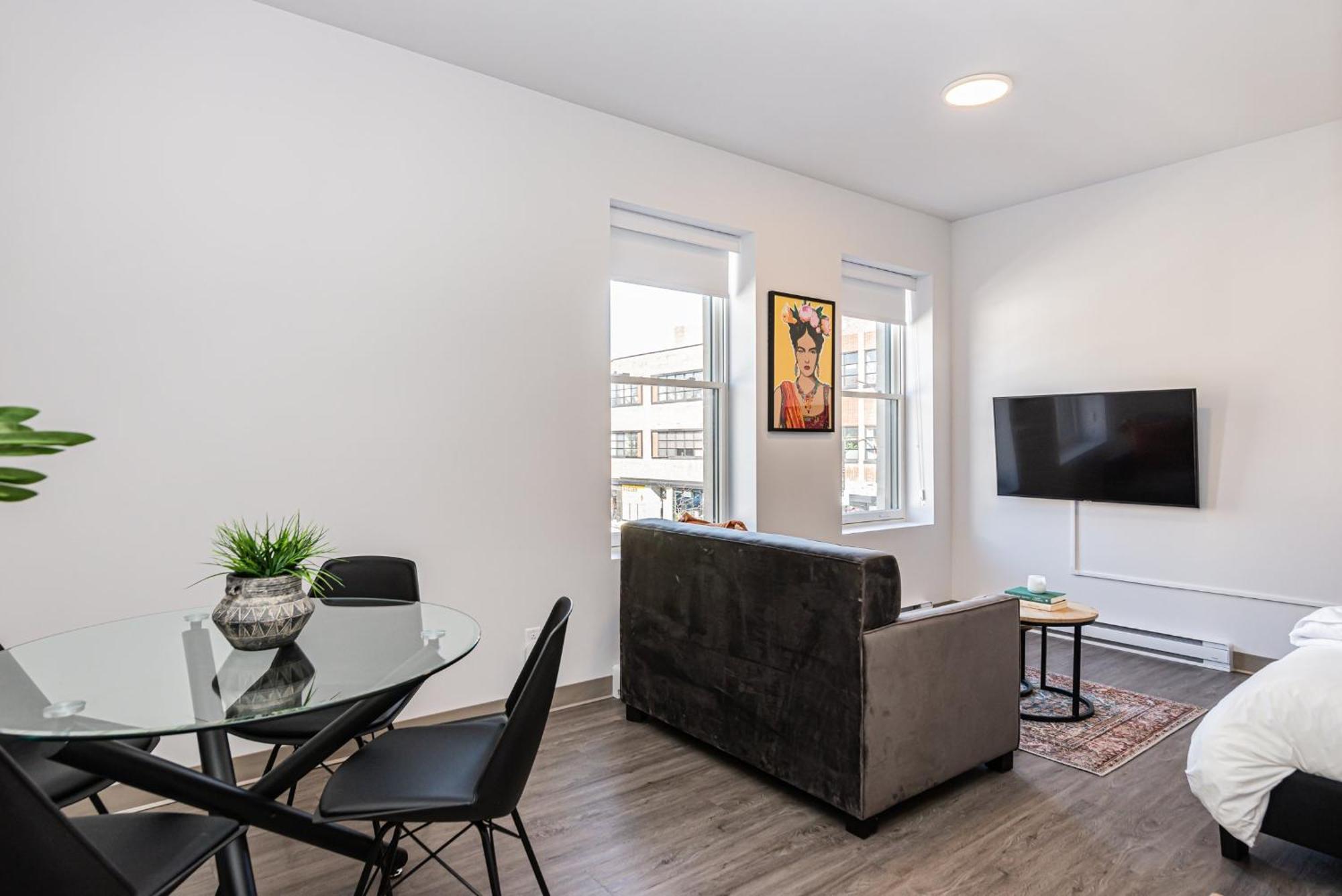 Wonderful New Studio Close To Mount Royal By Den Stays Montréal Szoba fotó
