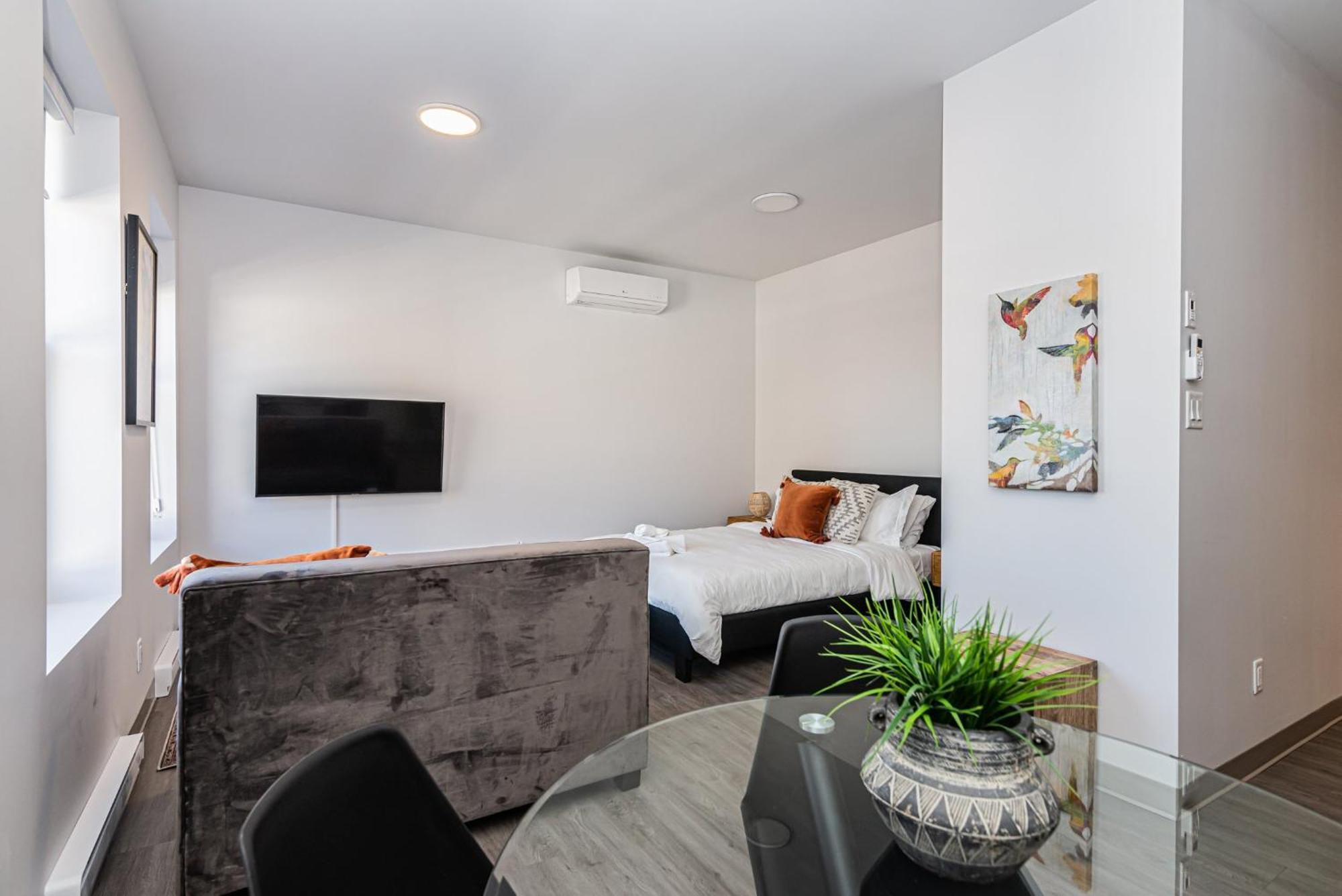 Wonderful New Studio Close To Mount Royal By Den Stays Montréal Szoba fotó